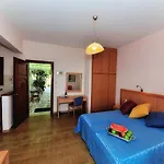 Vassilias Beach 2*