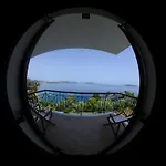 Vassilias Beach 2*