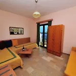 Aparthotel Vassilias Beach 2*