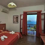 Vassilias Beach 2* Vasilias (Skiathos)