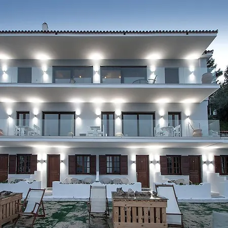 Vassilias Beach Aparthotel 2*