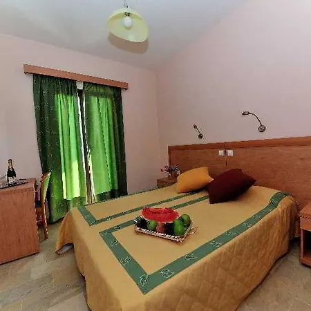 Vassilias Beach Apart-hotel 2*