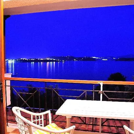 Vassilias Beach Apart-hotel