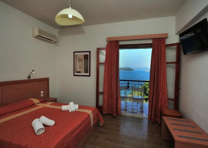 Vassilias Beach 2* Vasilias (Skiathos)