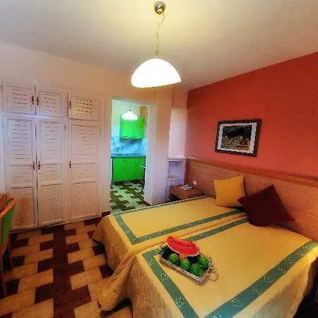 Vassilias Beach Lägenhetshotell Vasilias (Skiathos)