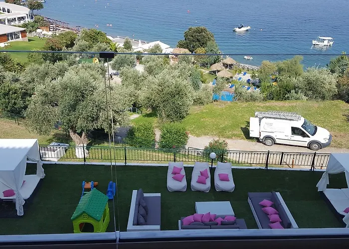 Ξενοδοχείο με διαμερίσματα Vassilias Beach