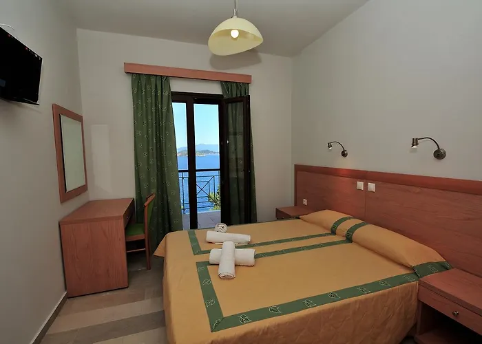 Ξενοδοχείο με διαμερίσματα Vassilias Beach 2*